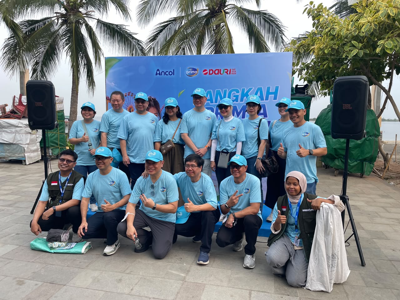 Ancol & Sosro Luncurkan Kampanye Generasi Prima 2026 Melalui Kegiatan Beach Clean Up di Ancol
